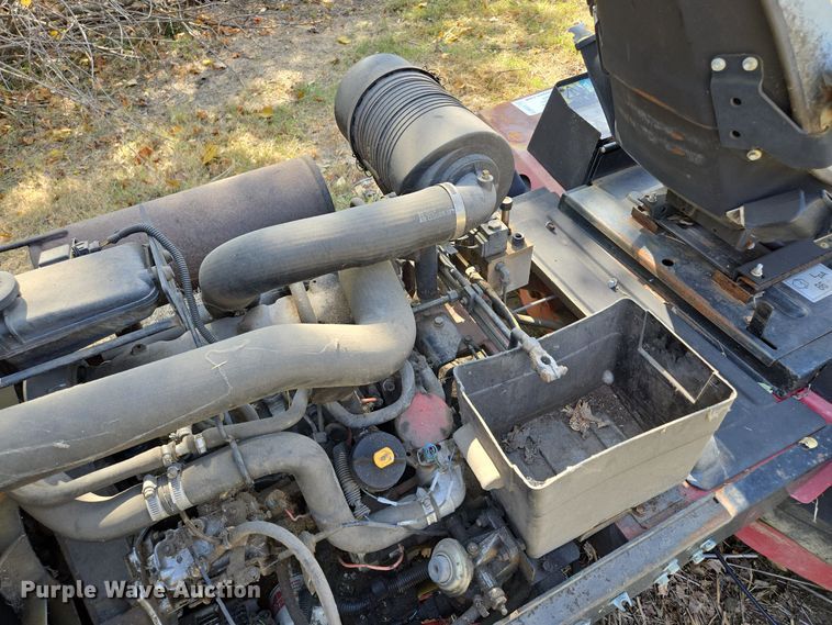 image for item EE8670 Toro Reelmaster 6500-D reel mower 