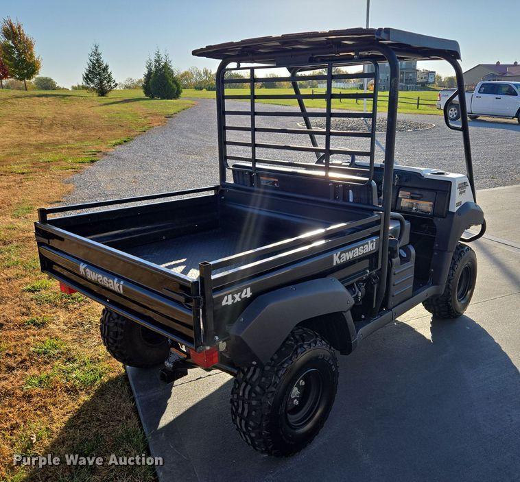 image for item EE8671 2022 Kawasaki  KAF620Z Mule utility vehicle