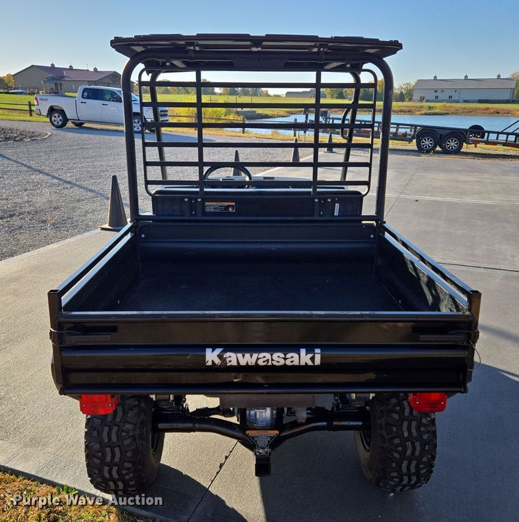 image for item EE8671 2022 Kawasaki  KAF620Z Mule utility vehicle