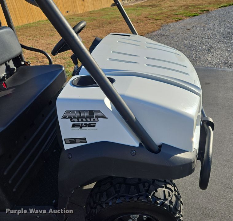 image for item EE8671 2022 Kawasaki  KAF620Z Mule utility vehicle