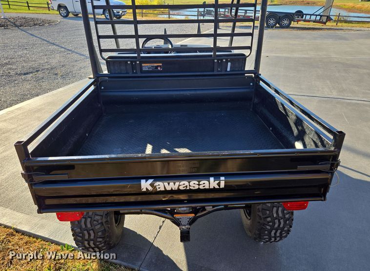 image for item EE8671 2022 Kawasaki  KAF620Z Mule utility vehicle