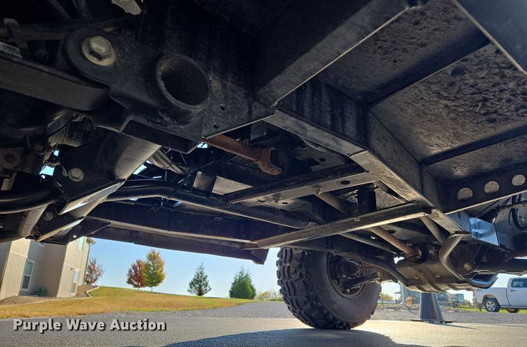 image for item EE8671 2022 Kawasaki  KAF620Z Mule utility vehicle