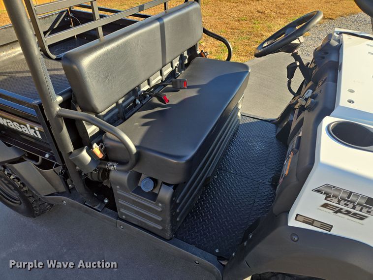 image for item EE8671 2022 Kawasaki  KAF620Z Mule utility vehicle