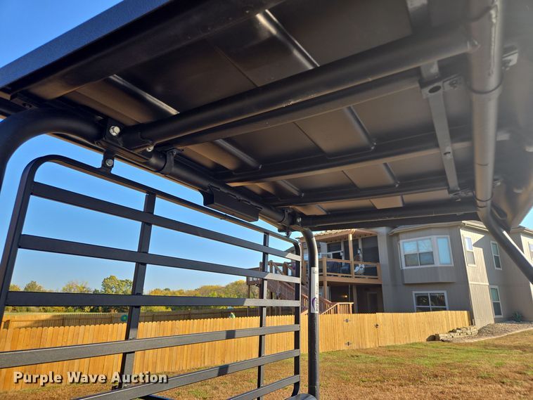 image for item EE8671 2022 Kawasaki  KAF620Z Mule utility vehicle