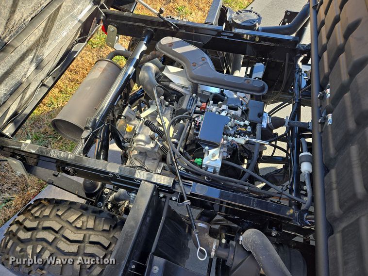 image for item EE8671 2022 Kawasaki  KAF620Z Mule utility vehicle