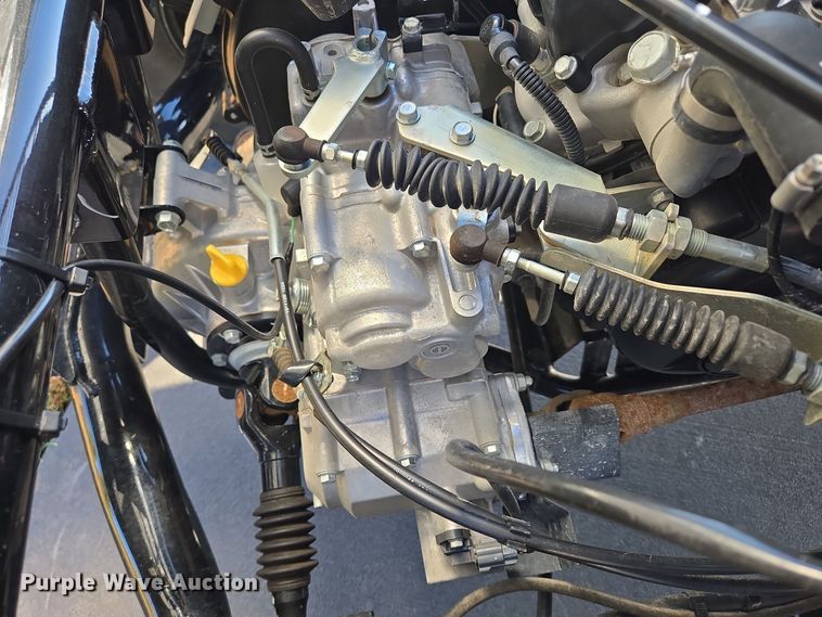 image for item EE8671 2022 Kawasaki  KAF620Z Mule utility vehicle