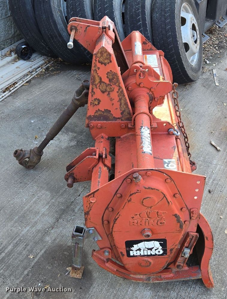 image for item EE8675 Rhino SM61 rototiller