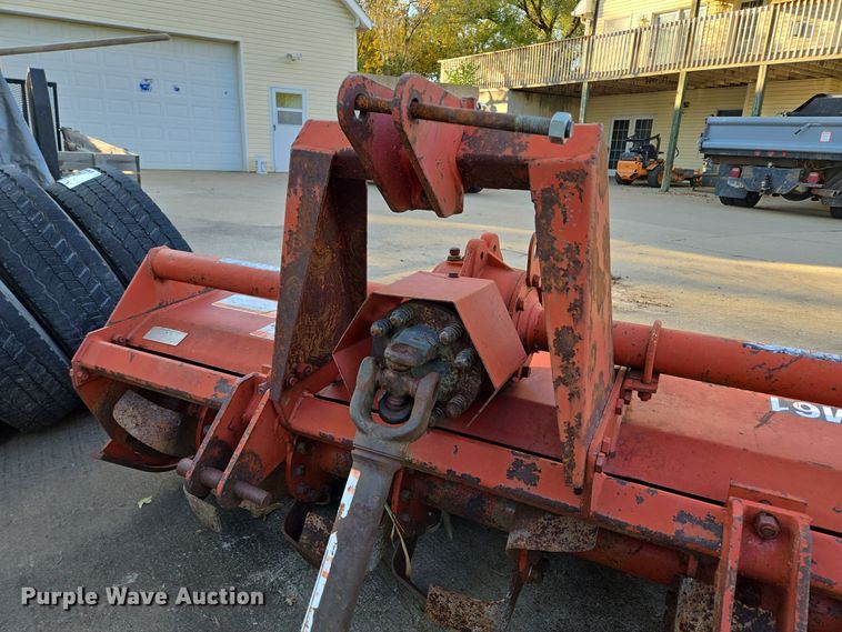 image for item EE8675 Rhino SM61 rototiller