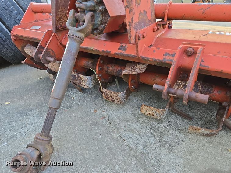 image for item EE8675 Rhino SM61 rototiller