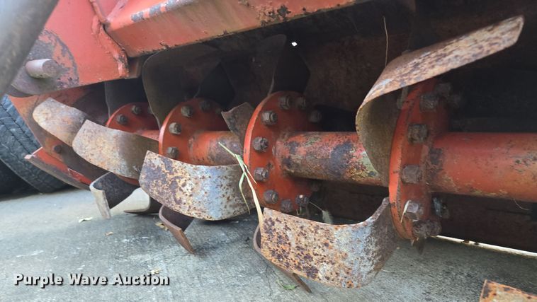 image for item EE8675 Rhino SM61 rototiller