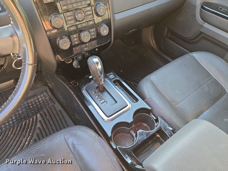 image for item EE8676 2012 Ford Escape Limited SUV