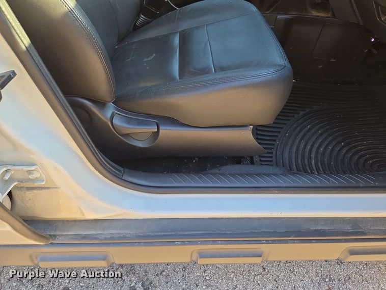 image for item EE8676 2012 Ford Escape Limited SUV