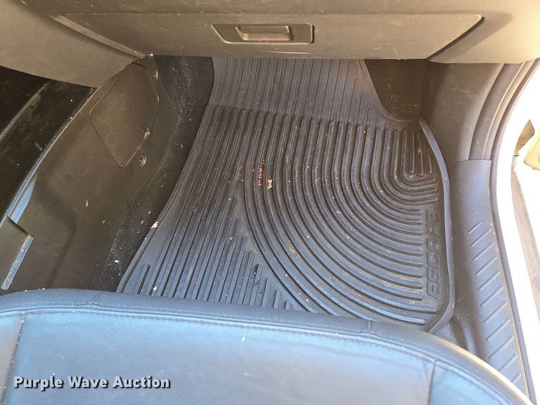 image for item EE8676 2012 Ford Escape Limited SUV