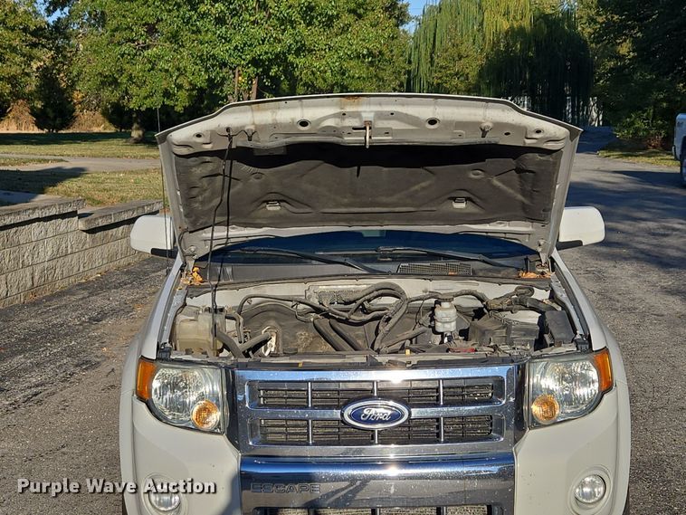 image for item EE8676 2012 Ford Escape Limited SUV