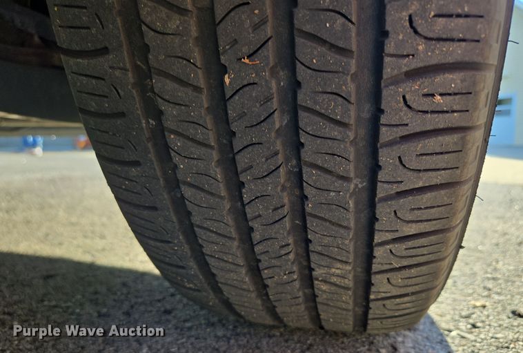 image for item EE8676 2012 Ford Escape Limited SUV