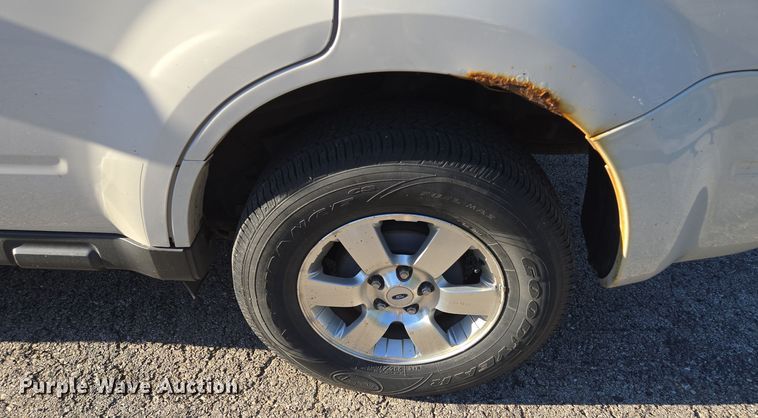 image for item EE8676 2012 Ford Escape Limited SUV