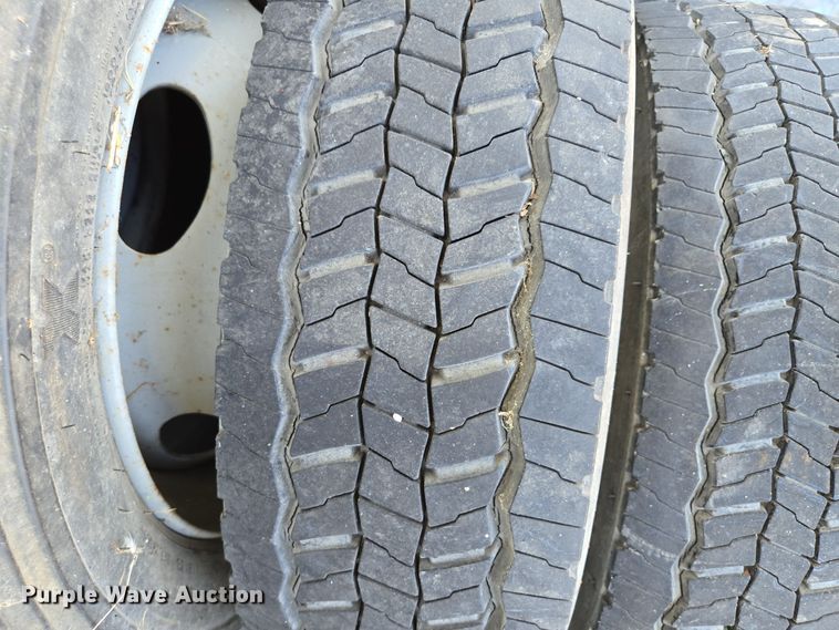 image for item EE8679 (6) 225/70R19.5 tires and wheels 