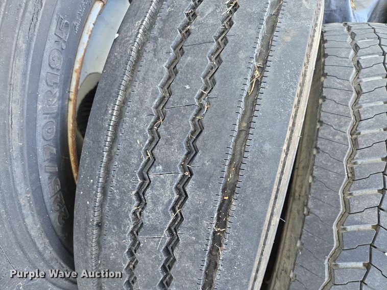 image for item EE8679 (6) 225/70R19.5 tires and wheels 