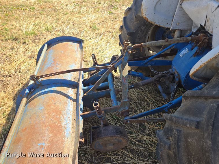 image for item EE8683 Ford  4000 tractor