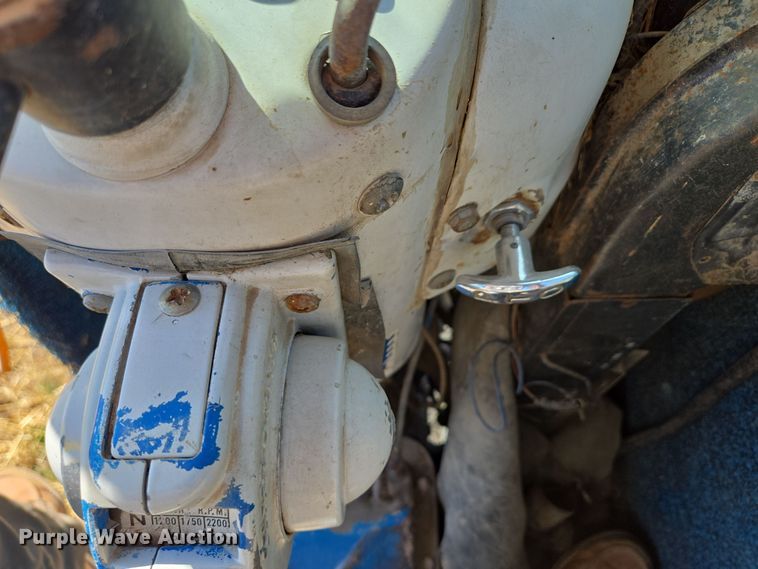 image for item EE8683 Ford  4000 tractor