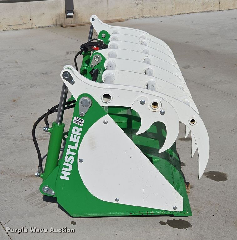 image for item EE8684 Hustler  grapple bucket 