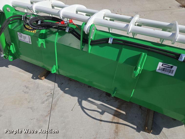 image for item EE8684 Hustler  grapple bucket 