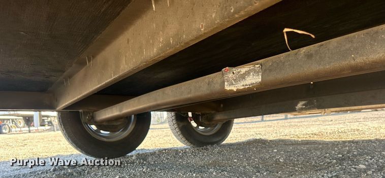 image for item EG1154 2013 Wells Cargo enclosed cargo trailer