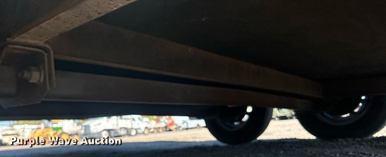 image for item EG1154 2013 Wells Cargo enclosed cargo trailer