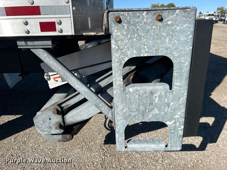 image for item EG1165 2016 Ford F750 Super Duty  box truck