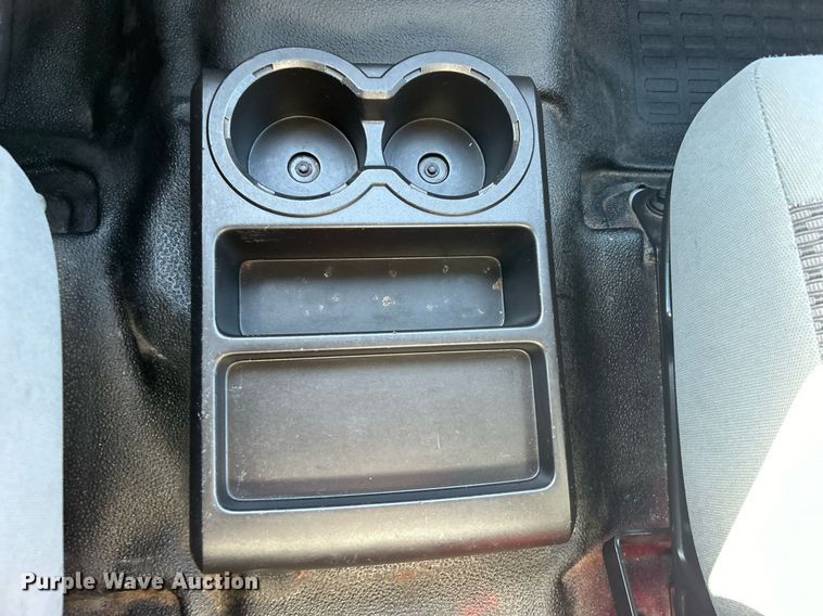 image for item EG1165 2016 Ford F750 Super Duty  box truck