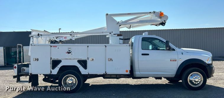 image for item EG2176 2012 Dodge Ram 4500HD bucket truck