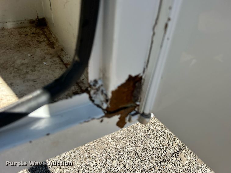 image for item EG2176 2012 Dodge Ram 4500HD bucket truck