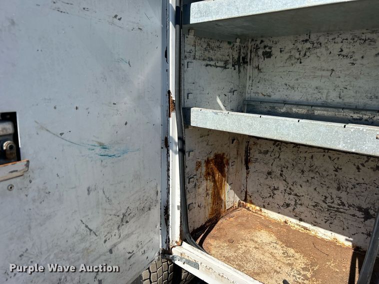 image for item EG2176 2012 Dodge Ram 4500HD bucket truck