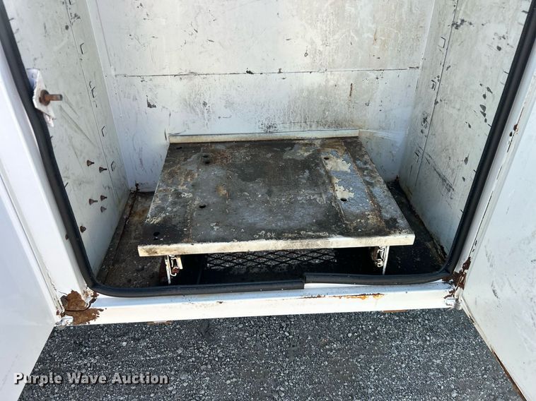 image for item EG2176 2012 Dodge Ram 4500HD bucket truck