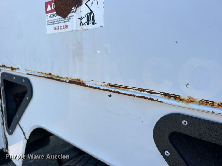 image for item EG2176 2012 Dodge Ram 4500HD bucket truck