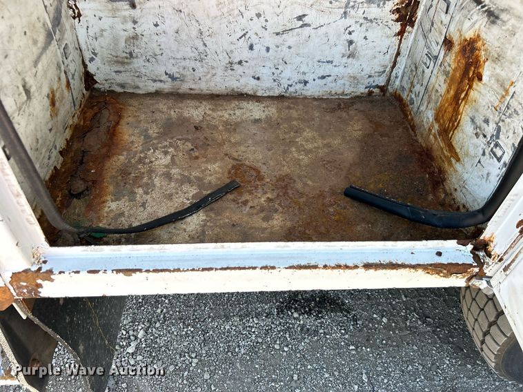 image for item EG2176 2012 Dodge Ram 4500HD bucket truck