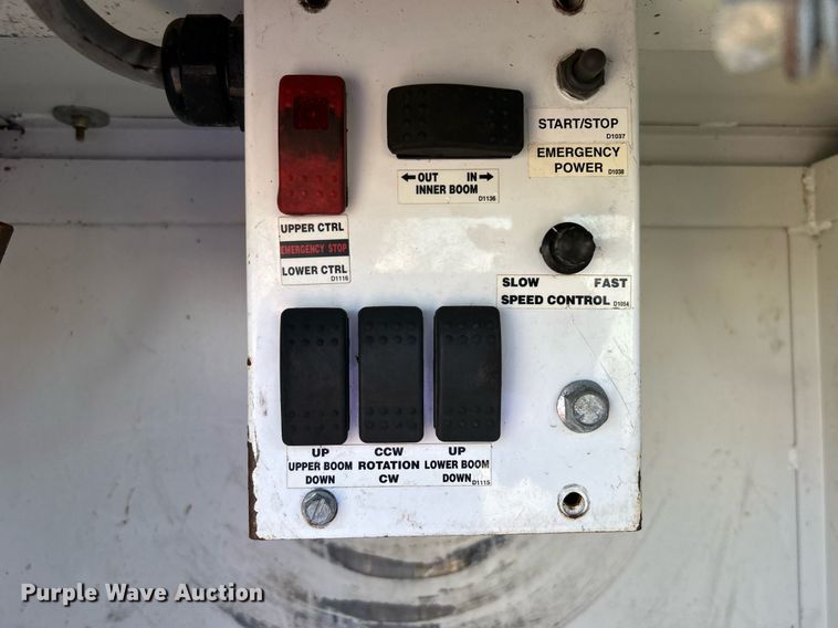 image for item EG2176 2012 Dodge Ram 4500HD bucket truck