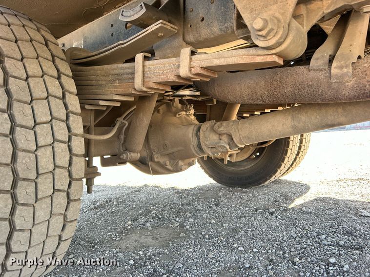 image for item EG2176 2012 Dodge Ram 4500HD bucket truck