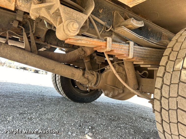 image for item EG2176 2012 Dodge Ram 4500HD bucket truck