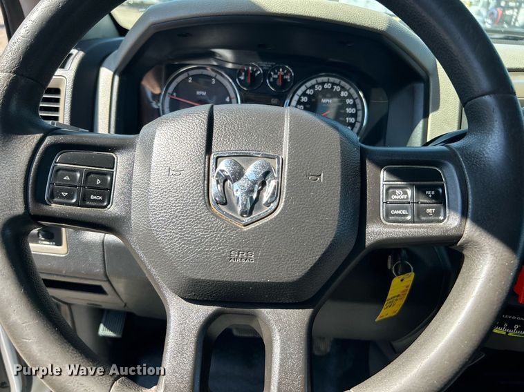 image for item EG2176 2012 Dodge Ram 4500HD bucket truck