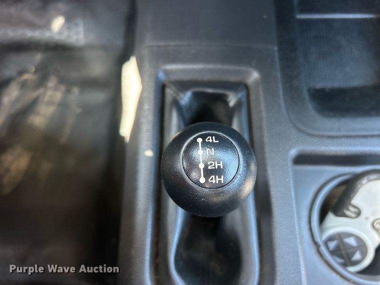 image for item EG2176 2012 Dodge Ram 4500HD bucket truck