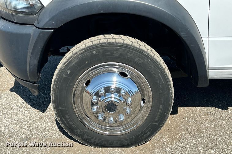 image for item EG2176 2012 Dodge Ram 4500HD bucket truck