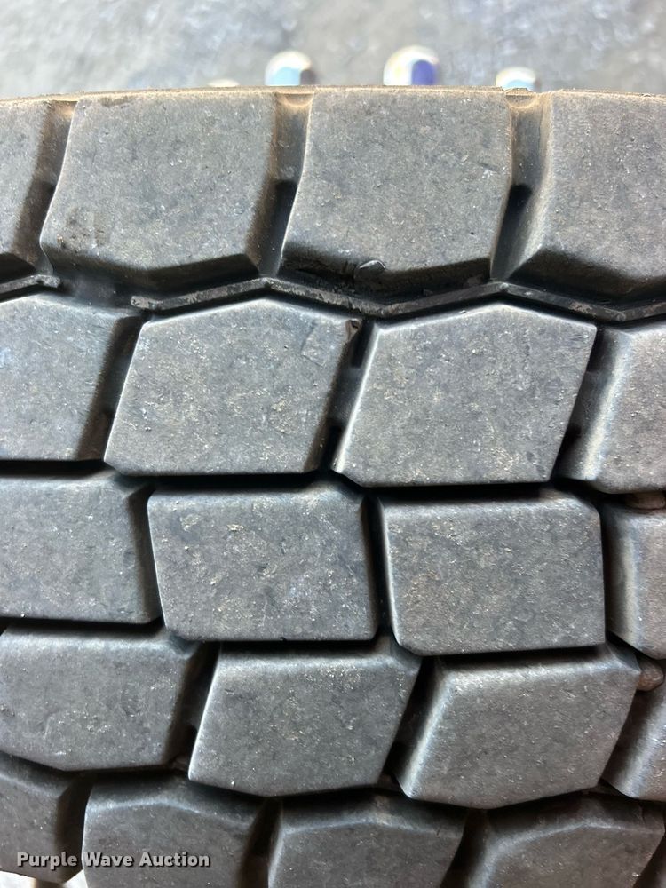 image for item EG2176 2012 Dodge Ram 4500HD bucket truck