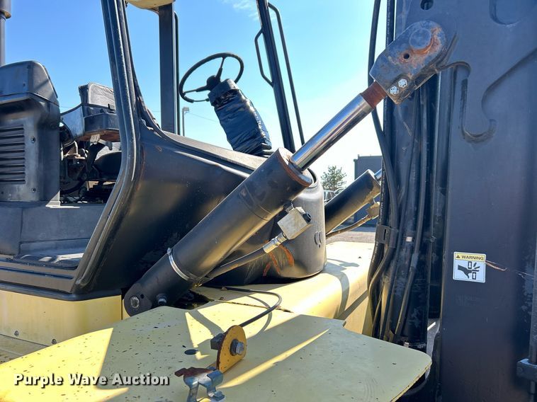 image for item EG2179 2004 Hyster 360 forklift