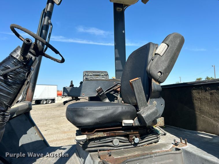 image for item EG2179 2004 Hyster 360 forklift