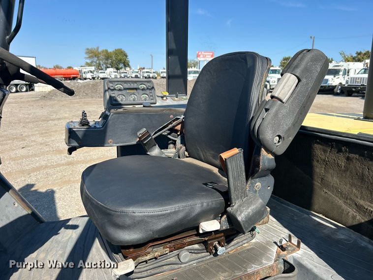 image for item EG2179 2004 Hyster 360 forklift