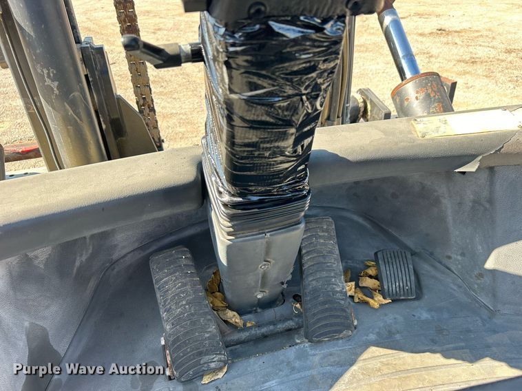 image for item EG2179 2004 Hyster 360 forklift