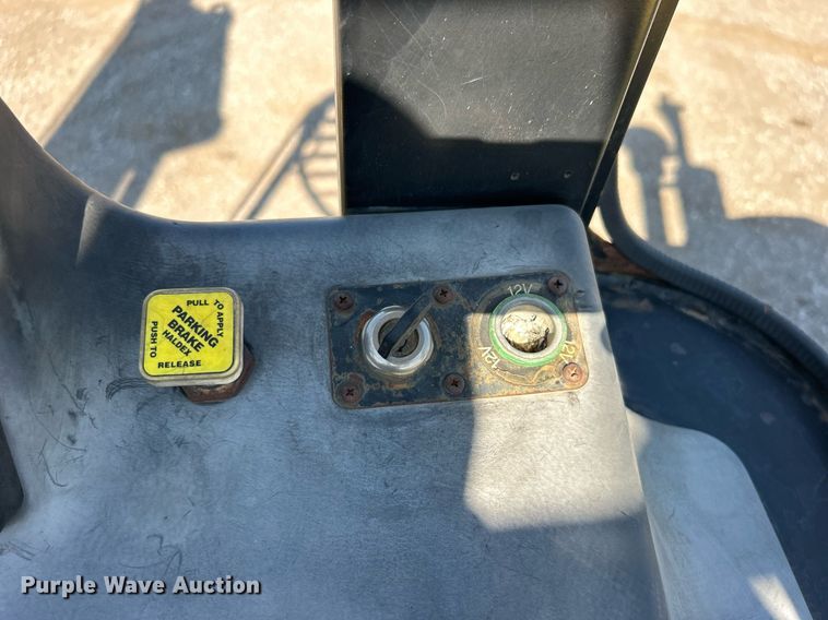 image for item EG2179 2004 Hyster 360 forklift