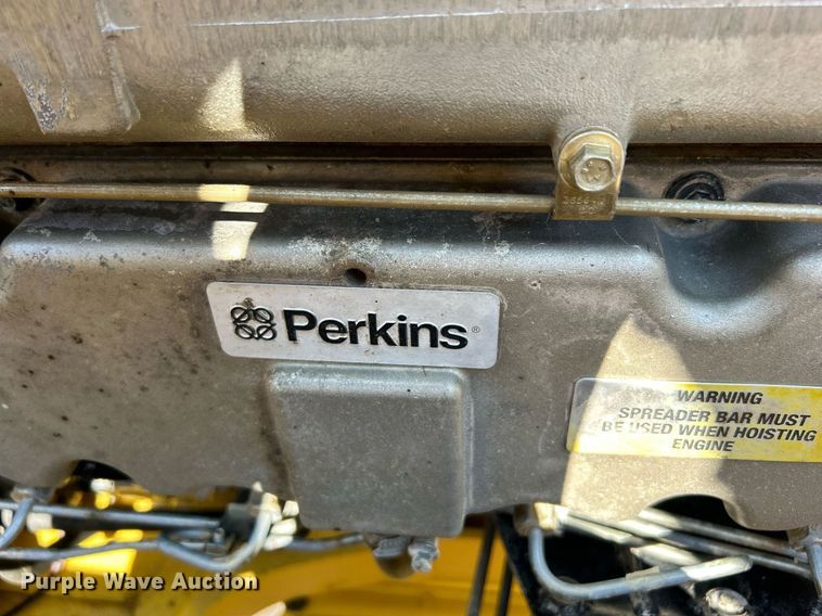 image for item EG2179 2004 Hyster 360 forklift