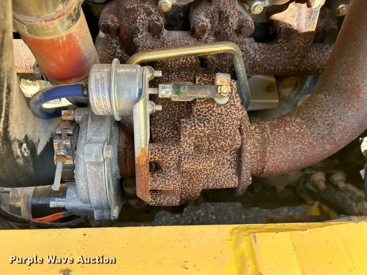 image for item EG2179 2004 Hyster 360 forklift